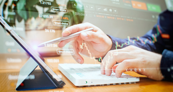 企業(yè)應(yīng)該如何調(diào)整和優(yōu)化年度經(jīng)營計(jì)劃？