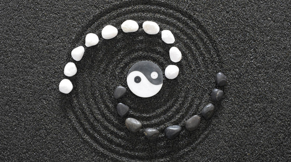 重慶傳統(tǒng)行業(yè)塌方，罪魁禍?zhǔn)拙故欠績r(jià)？