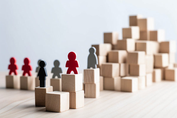 人才梯隊(duì)建設(shè)：培養(yǎng)儲(chǔ)備，確保企業(yè)持續(xù)發(fā)展