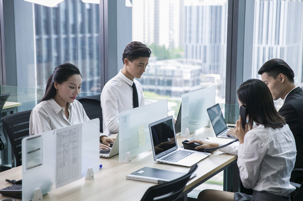 年度經(jīng)營計(jì)劃分析：查找潛在問題，提出解決方案