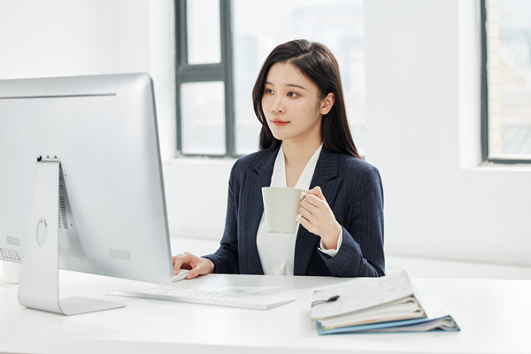 高管薪酬激勵：吸引和留住人才，推動企業(yè)持續(xù)發(fā)展