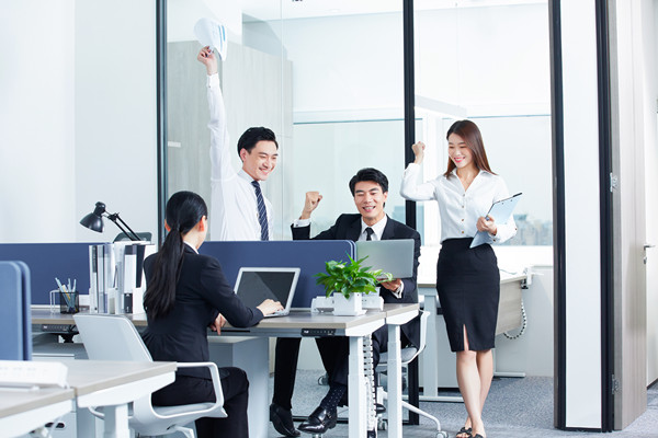 年度經(jīng)營計劃：聚焦核心業(yè)務(wù)，提升核心競爭力