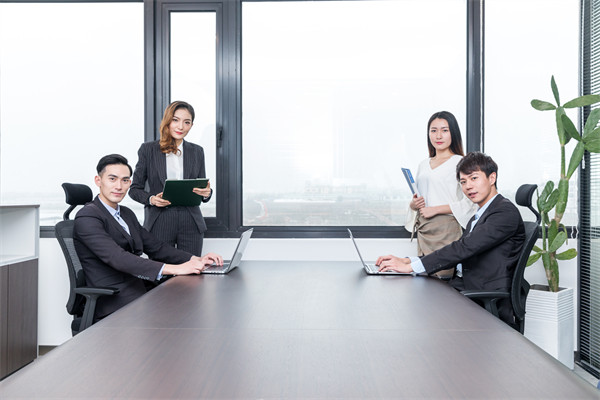 創(chuàng)新驅動的績效管理：鼓勵創(chuàng)新，推動業(yè)務發(fā)展