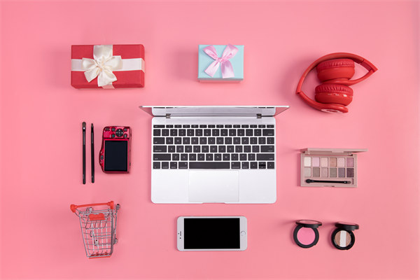 創(chuàng)新企業(yè)管理模式，引領(lǐng)行業(yè)變革，塑造品牌力量