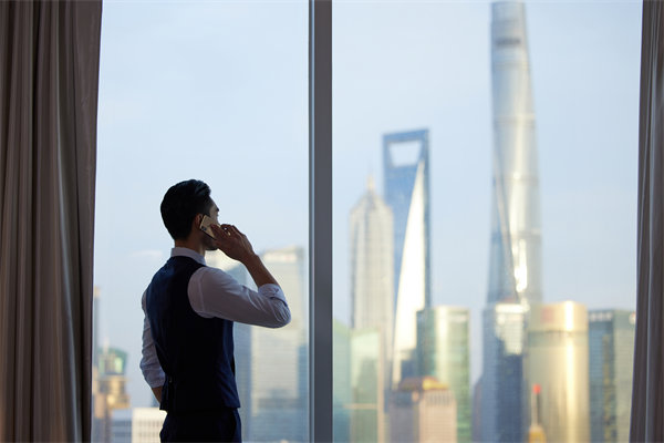 領(lǐng)導(dǎo)智慧：培養(yǎng)卓越領(lǐng)導(dǎo)者，引領(lǐng)企業(yè)不斷前行