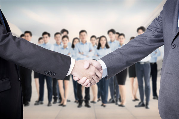 創(chuàng)新戰(zhàn)略咨詢模式，引領(lǐng)行業(yè)變革，塑造競(jìng)爭(zhēng)優(yōu)勢(shì)