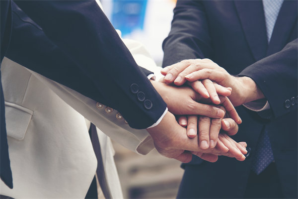 人力資源管理新策略：構(gòu)建人才磁場(chǎng)，推動(dòng)企業(yè)發(fā)展