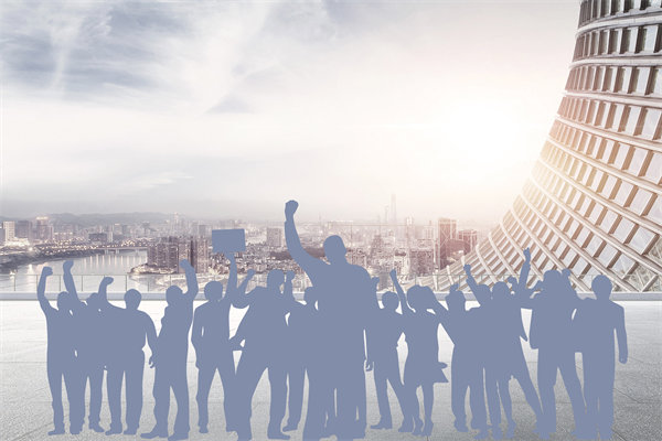 集團(tuán)管控精細(xì)化：打造高效運(yùn)營(yíng)，驅(qū)動(dòng)行業(yè)變革