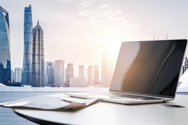 精心制定經營策略，確保企業(yè)穩(wěn)健發(fā)展，實現(xiàn)長期盈利