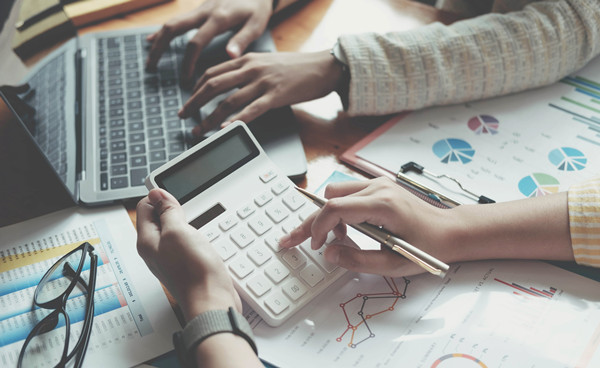 企業(yè)預(yù)算績(jī)效考核，激勵(lì)員工積極參與與貢獻(xiàn)價(jià)值