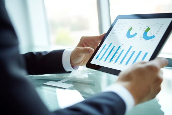 公司年度經(jīng)營計劃實現(xiàn)目標(biāo)的關(guān)鍵舉措有哪些？