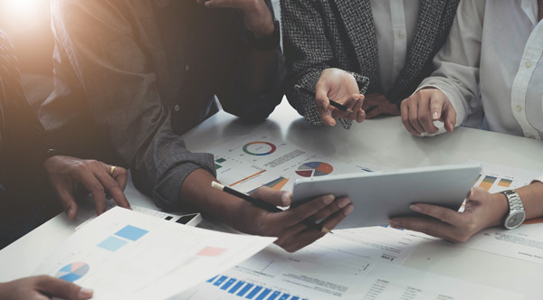 如何科學(xué)設(shè)計薪酬體系以激發(fā)員工最大潛能？