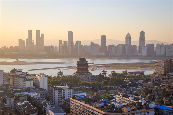 南昌本土管理咨詢公司如何打造差異化服務(wù)，贏得市場認(rèn)可？