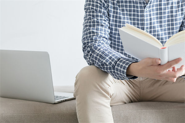 面對市場快速變化，組織規(guī)劃如何保持靈活性與前瞻性？