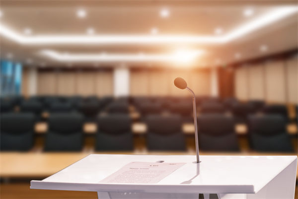 組織規(guī)劃中的人才梯隊(duì)建設(shè)：如何確?？沙掷m(xù)發(fā)展？