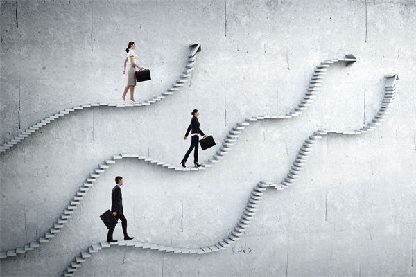 薪酬激勵(lì)不足影響員工積極性，咨詢有何解決方案？