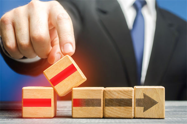 精益管理實(shí)施中，如何確保持續(xù)改進(jìn)機(jī)制的有效運(yùn)行？