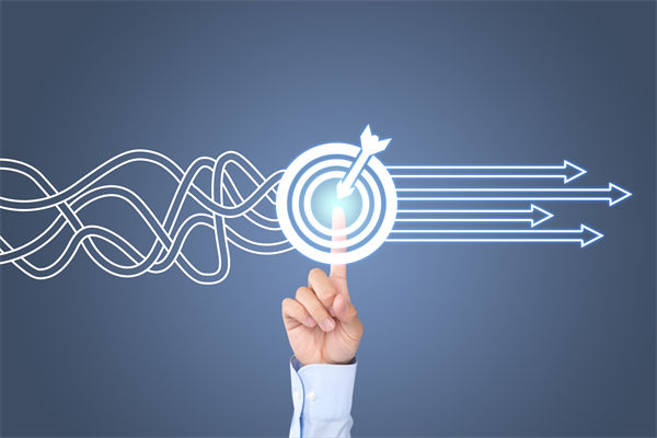 企業(yè)深陷困境，管理咨詢(xún)?nèi)绾我岳做侄未蚱瓢l(fā)展僵局？