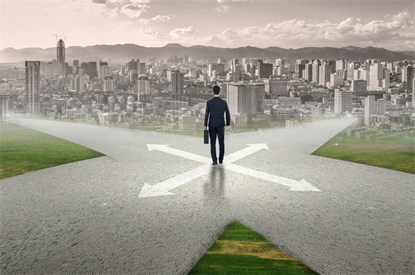 本年度經(jīng)營計劃中應(yīng)如何設(shè)定并達成具體業(yè)務(wù)目標？