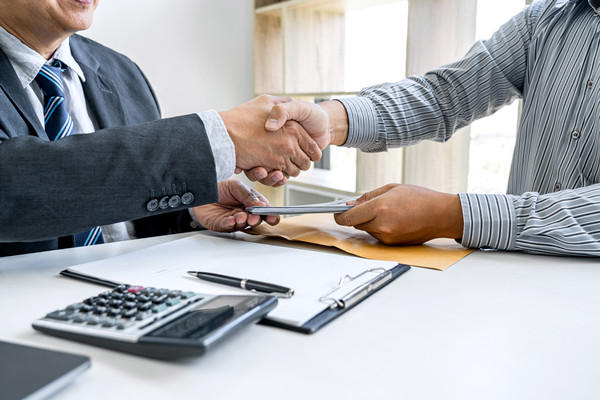 薪酬激勵(lì)形同虛設(shè)，員工缺乏干勁，薪酬管理該如何革新？