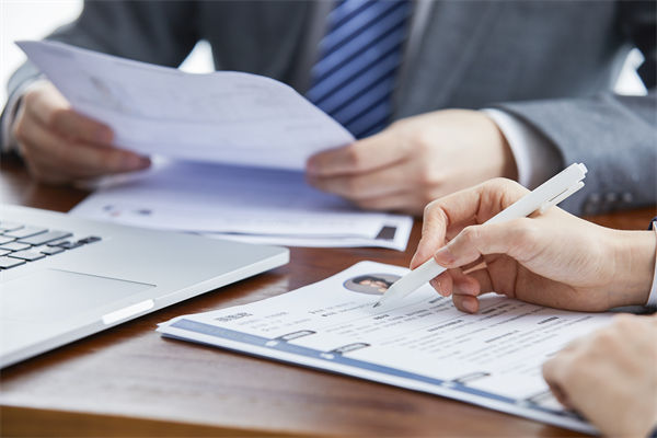 招聘門(mén)檻難定，招不到合適人才，人力資源怎么破局？