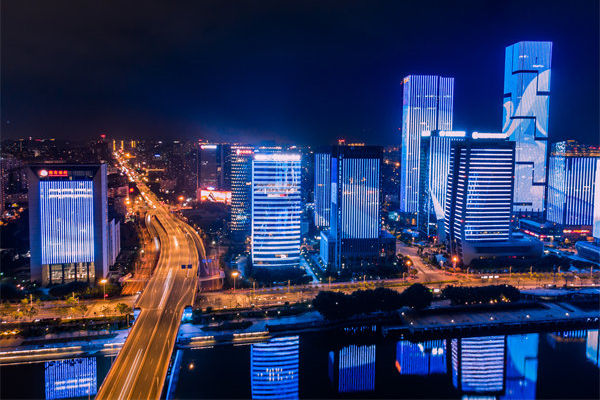 企業(yè)如何借助福州咨詢公司優(yōu)化薪酬結(jié)構(gòu)以激發(fā)員工動力？