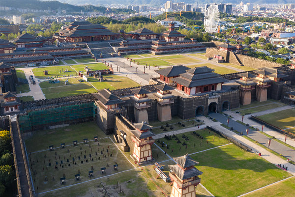 面對復雜競爭，金華戰(zhàn)略咨詢公司有何獨特解決之道？