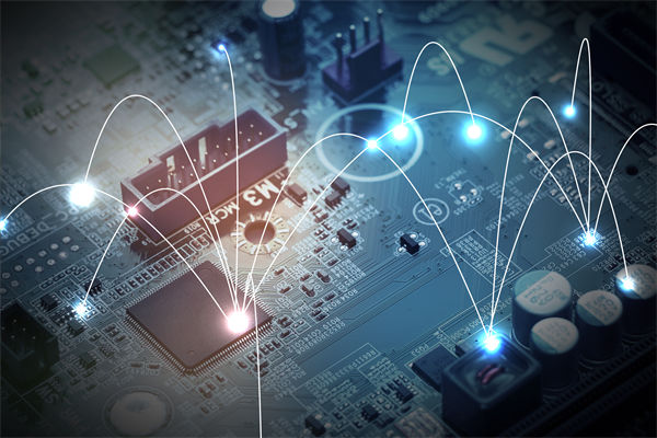 全球化競(jìng)爭(zhēng)下，企業(yè)管理如何保持靈活與創(chuàng)新？