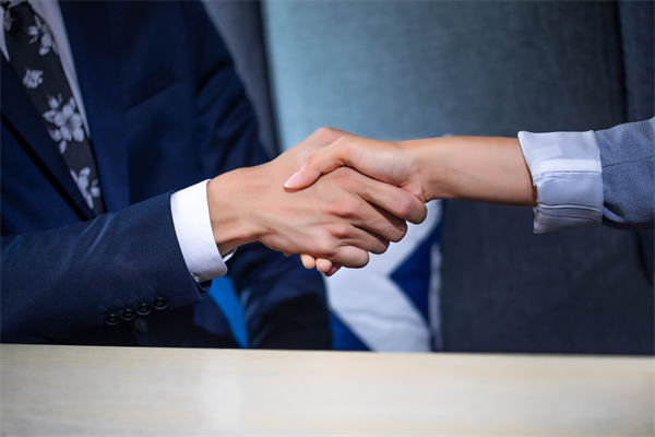 攜手周邊國(guó)家共創(chuàng)美好未來(lái)，關(guān)聯(lián)企業(yè)的預(yù)算啟示