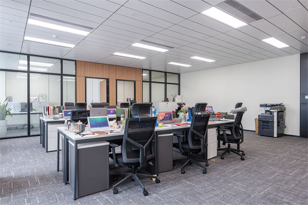 5月10日起結(jié)婚離婚不需要戶口本，人力資源怎么看？