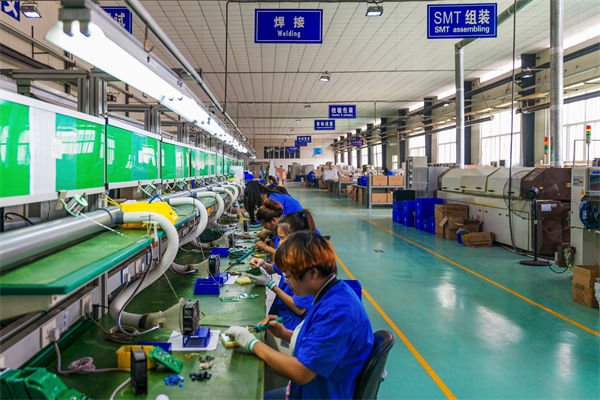 中企電話被美客戶(hù)打爆：一船難求，關(guān)聯(lián)企業(yè)年度經(jīng)營(yíng)計(jì)劃怎么看？