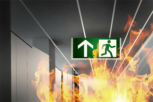 山東化工廠爆炸后樓房僅剩框架，對制造業(yè)有何啟示？