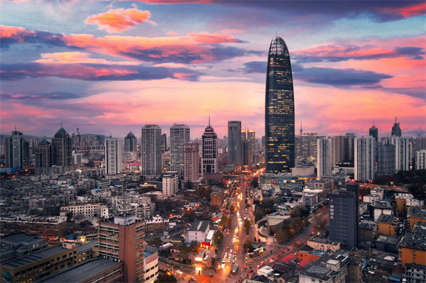 集團管控松散失靈？濟南集團管控咨詢公司如何重構(gòu)集權(quán)分權(quán)平衡？