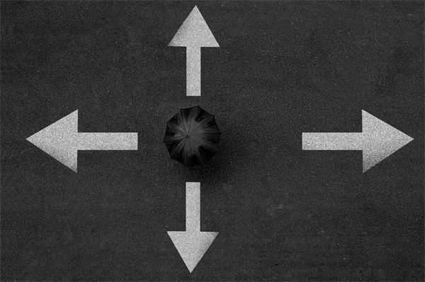 行業(yè)賽道更迭迅速，戰(zhàn)略管理如何精準錨定新方向？