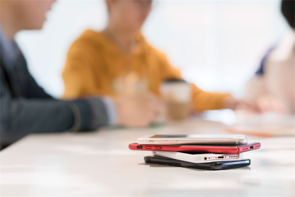 人力資源該管控還是賦能？多數(shù)企業(yè)都踩錯了管理節(jié)奏！