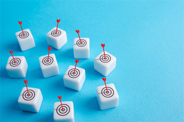 白酒遇冷，集體“降度”，關(guān)聯(lián)企業(yè)有何營銷啟示？