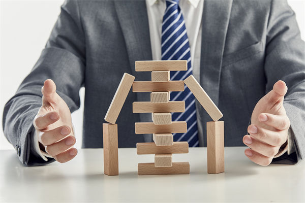 企業(yè)為保預(yù)算平衡砍項(xiàng)目，錯(cuò)失發(fā)展機(jī)遇，值得嗎？