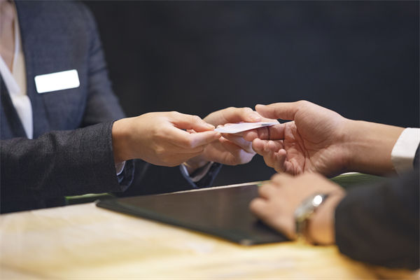 三亞7199元一晚的酒店蟲(chóng)子成群，精益生產(chǎn)怎么看？