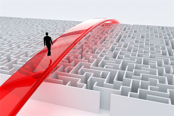 行業(yè)變局加速，企業(yè)戰(zhàn)略如何避開陷阱抓住新機(jī)遇？