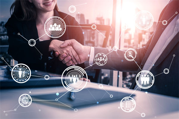 高鐵無(wú)座票與二等座同價(jià)引熱議，人力資源怎么看？