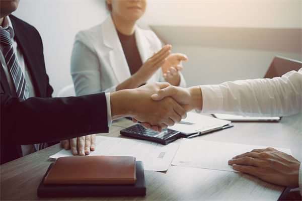 員工積極性低迷難調(diào)動(dòng)，人力資源管理如何破局激活？