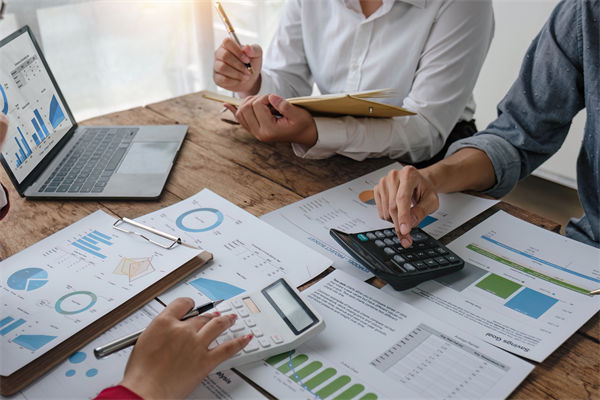 績效考評淪為形式主義，員工敷衍應(yīng)付企業(yè)怎么破？