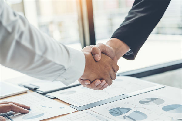 績效成了壓力來源，如何才能轉(zhuǎn)為員工的動力引擎？